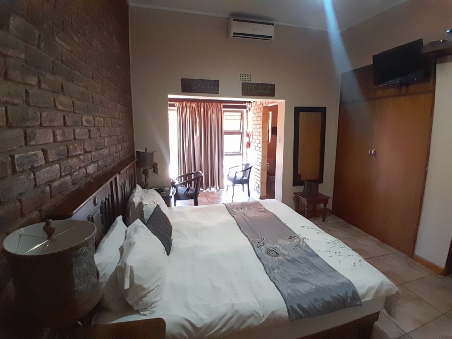 10 Bedroom Property for Sale in Kathu Northern Cape